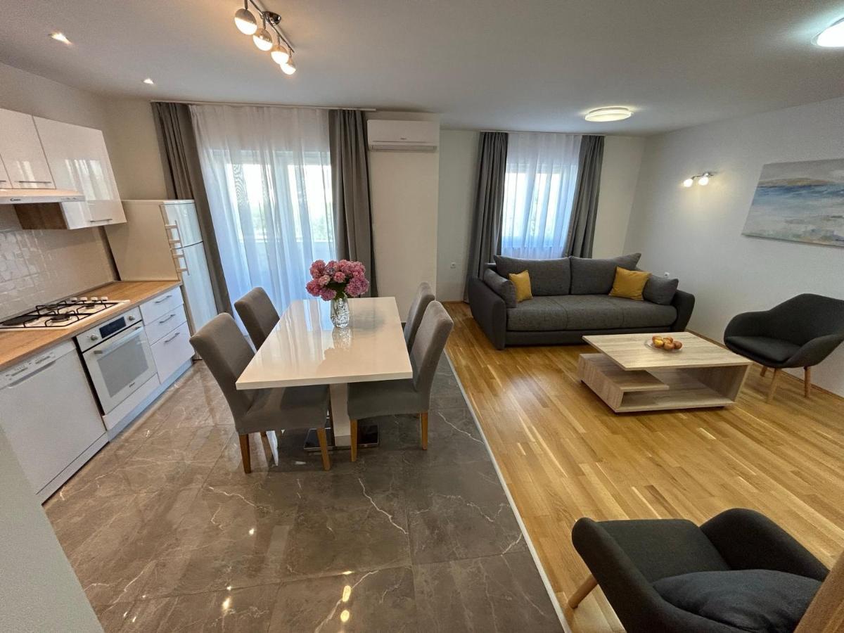 Sweet Lapat By El-Pi Tours Apartment Porat  Ngoại thất bức ảnh