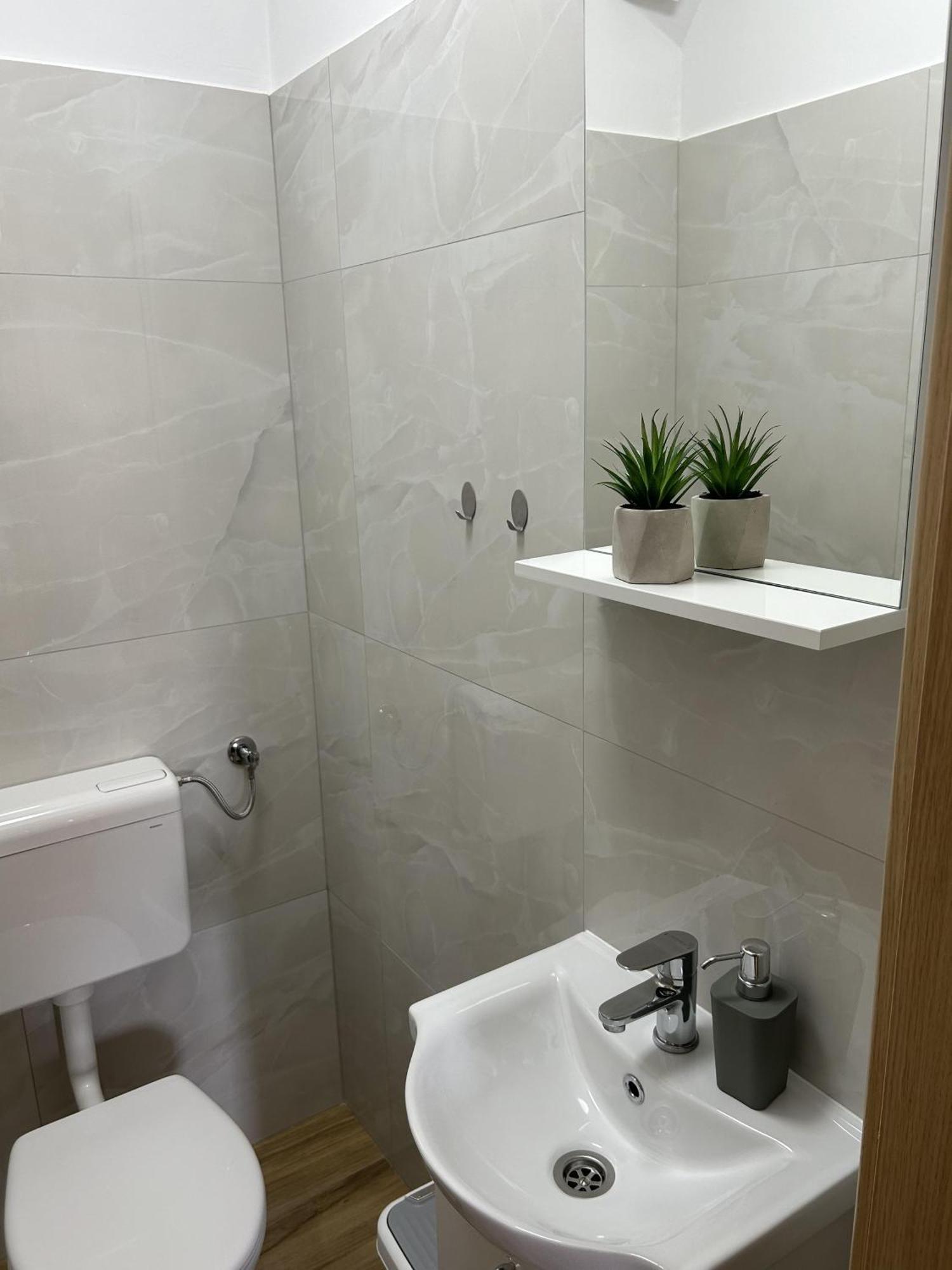 Sweet Lapat By El-Pi Tours Apartment Porat  Ngoại thất bức ảnh